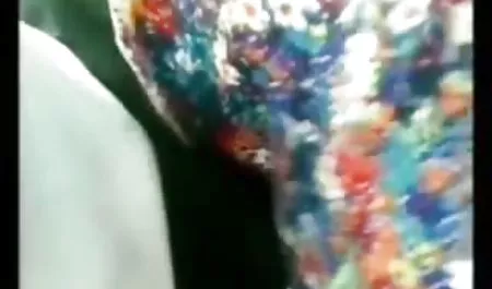 مشاعره بزرگ MILF خاطرات سکس با محارم توسط یک خروس بزرگ در آشپزخانه لعنتی