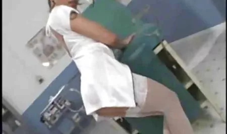 پشت صحنه با مدل سکسی و خاطره اولین سکس من عکاس زیبا