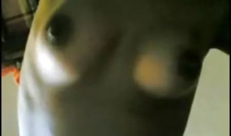 Ebony خاطرات سكسي شهواني Camgirl Spreads، Squirts، استفاده از Dildo