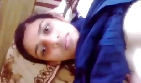 3 خاطرات سکسی زنان لزبین سکسی که از بند استفاده می کنند