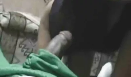 کاد ژاپنی از خاطرات سکس با منشی اولین سگ بدون سانسور لذت می برد